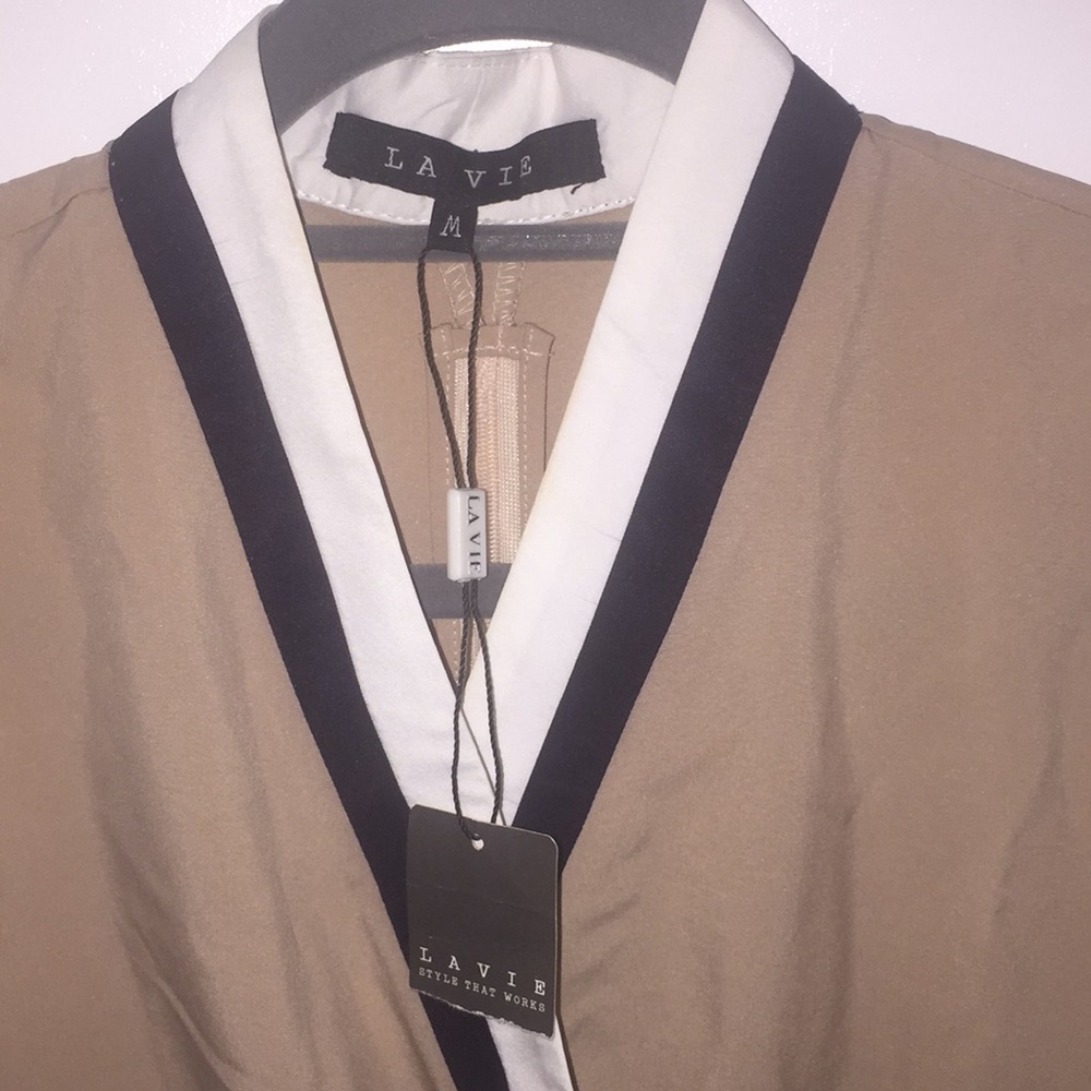 Blouse - Picture 3 of 3